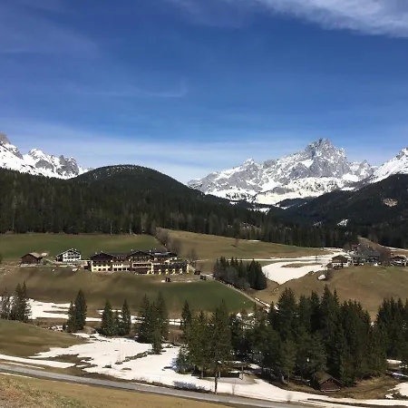 Haus Ratgeb * فيلزموس